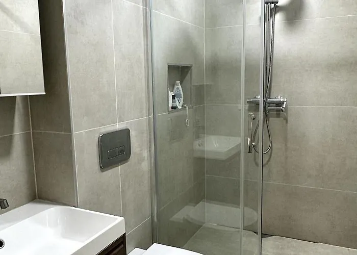 Modern 1-bed With Pool & Seaview Varna