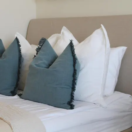 Modern 1-bed With Pool & Seaview Apartman Várna